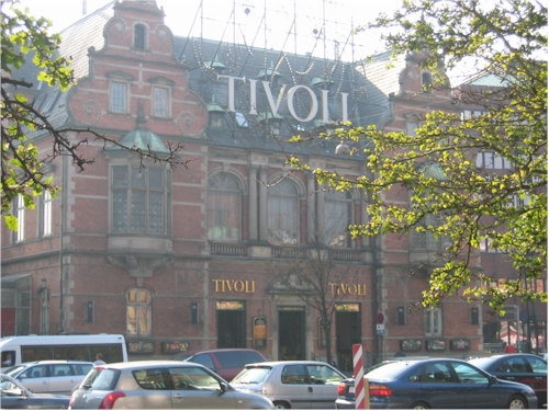 outside tivoli garden